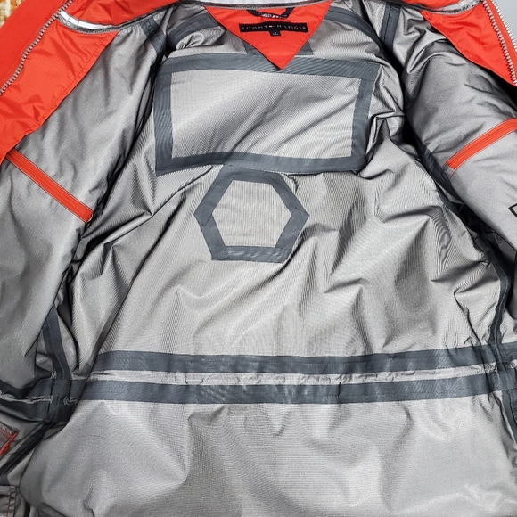 Ferrari Hilfiger Team-Issue Only Jacket - Picture 15 of 16